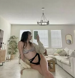 Catlyn Crespo / catlyncrespo nude photo #0010