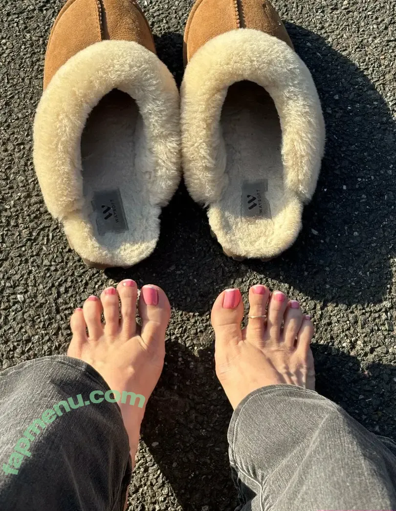 catprincessfeet nude photo #0003 (catprincessfeet)