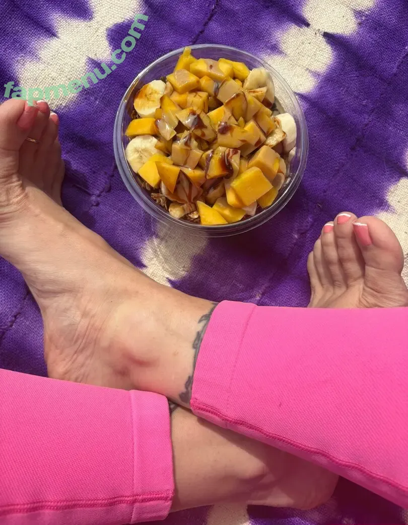 catprincessfeet nude photo #0020 (catprincessfeet)