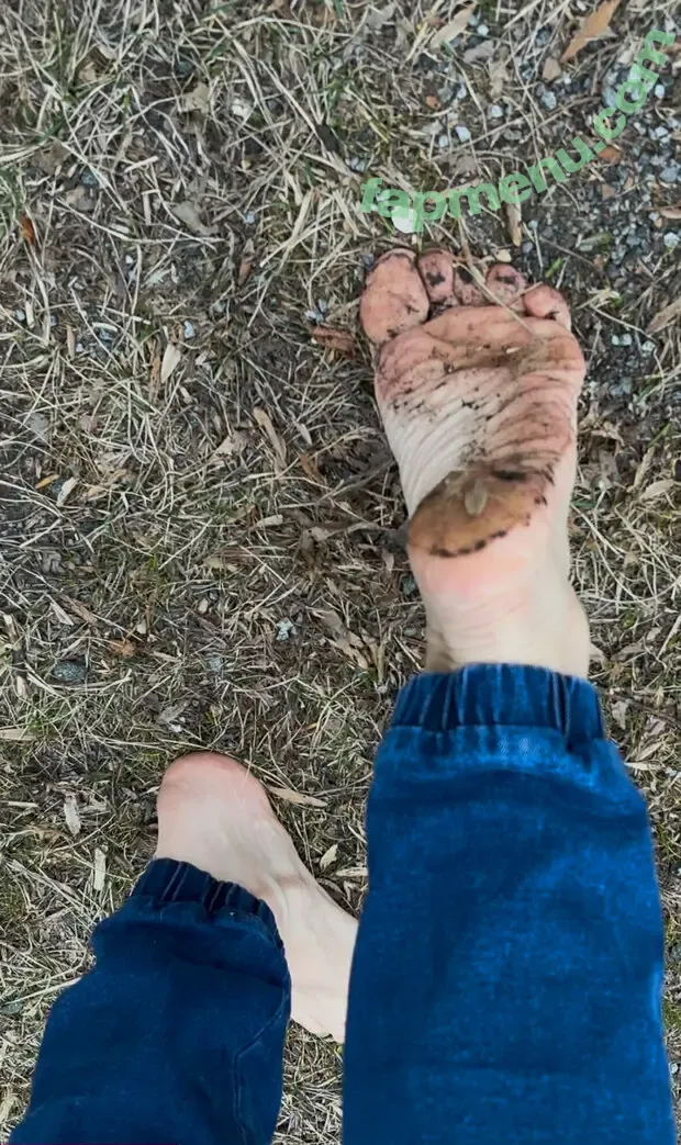 catprincessfeet2 nude photo #0001 (catprincessfeet2)