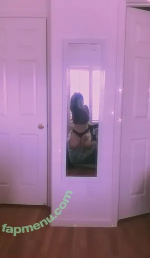 nude photo #0004