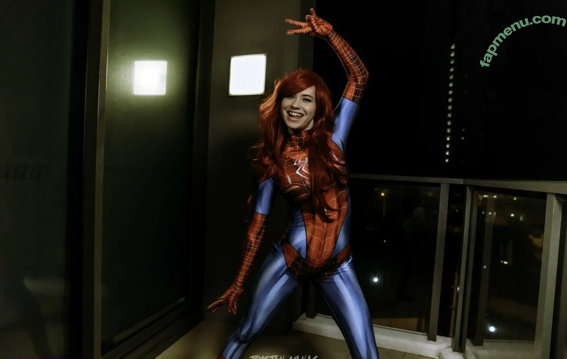 Catsefiro nude photo #0010 (itscatsefiro / sabercreative)