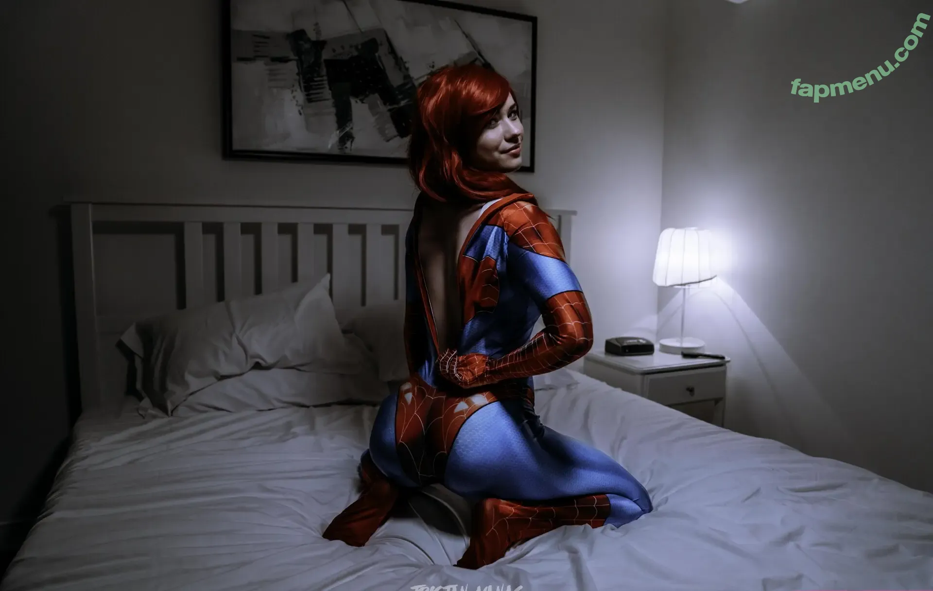 Catsefiro nude photo #0011 (itscatsefiro / sabercreative)