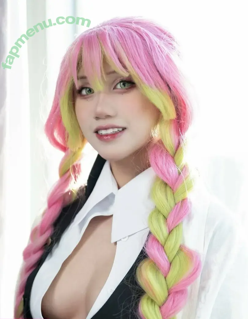 catweeeni nude photo #0026 (cattiiieeen)