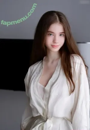  nude photo #0101