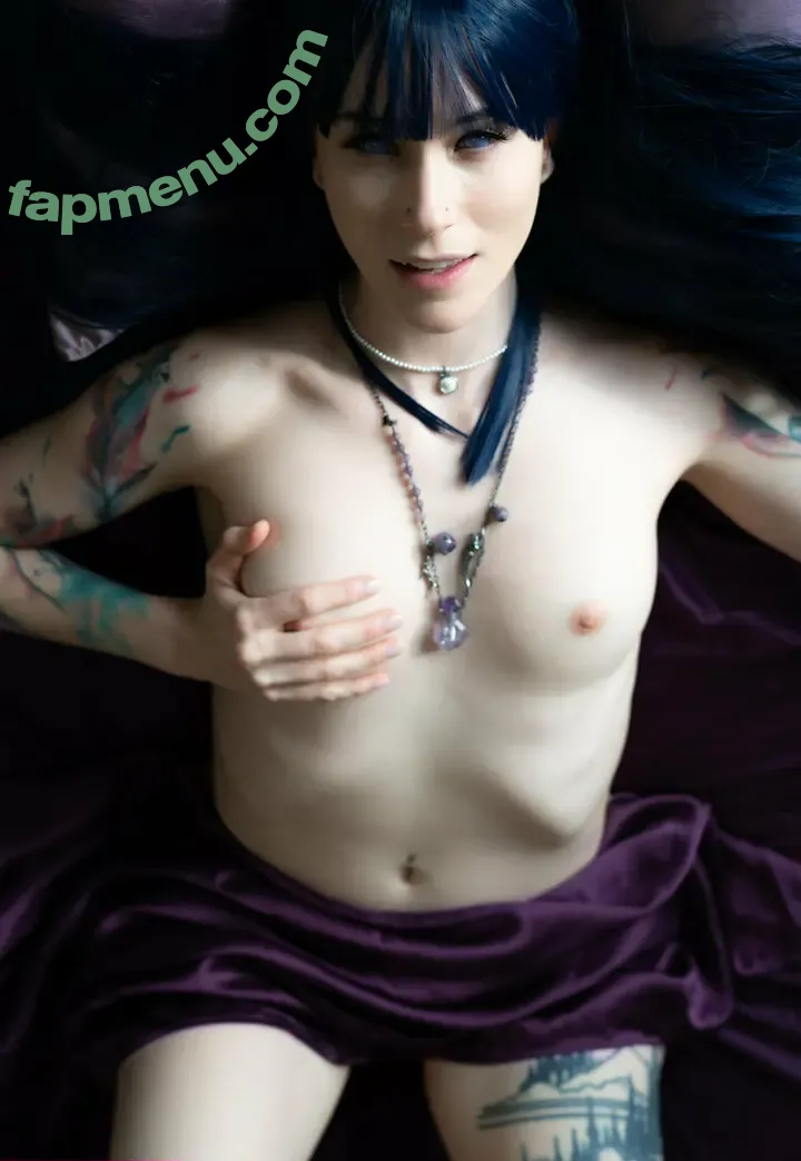 Catziilla nude photo #0036 (catziiilla / cptamaziing / thecatziilla)