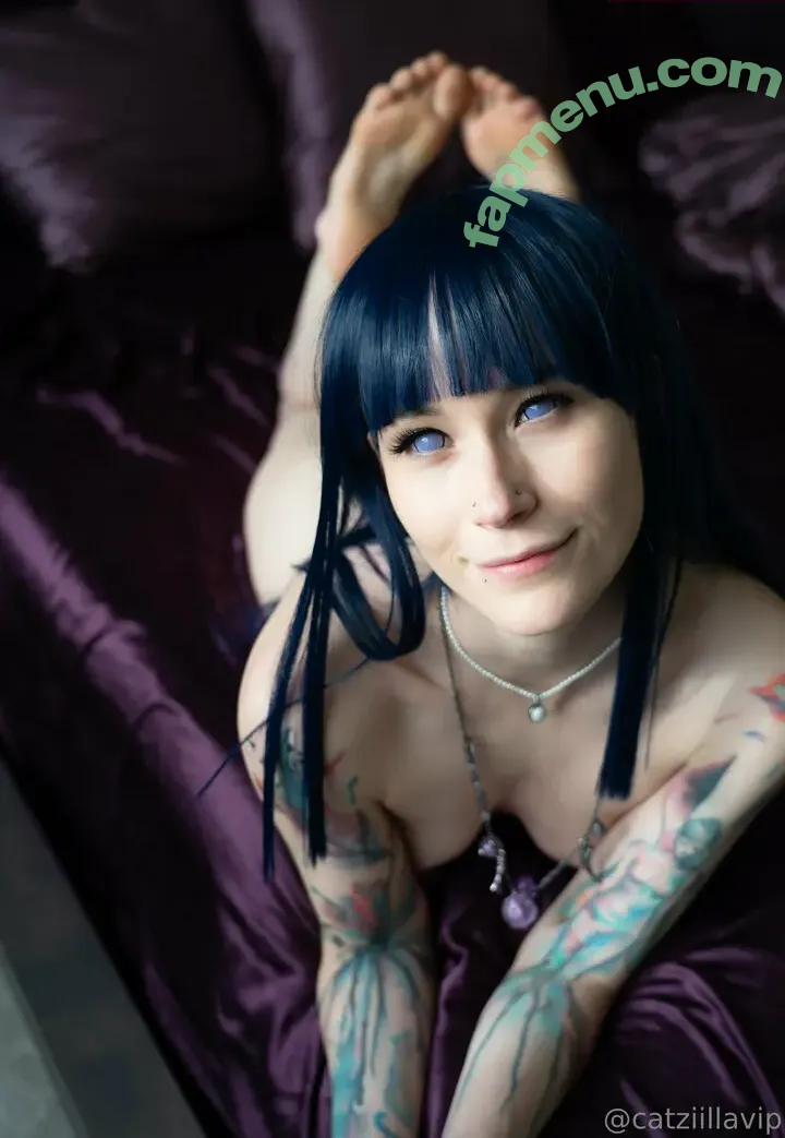 Catziilla nude photo #0039 (catziiilla / cptamaziing / thecatziilla)