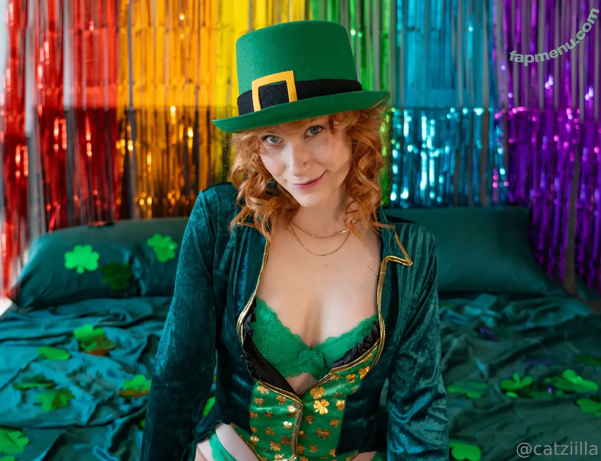 Catziilla nude photo #0074 (catziiilla / cptamaziing / thecatziilla)