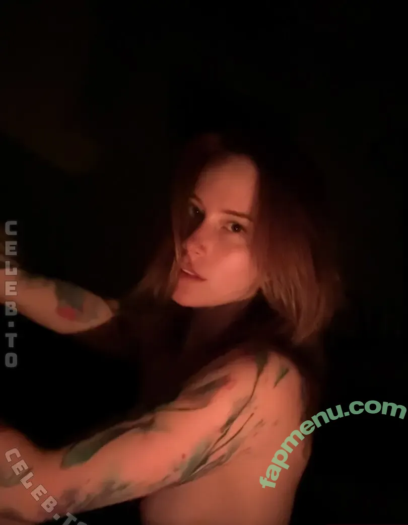 Catziilla nude photo #1009 (catzii / catziiilla / cptamaziing / thecatziilla)