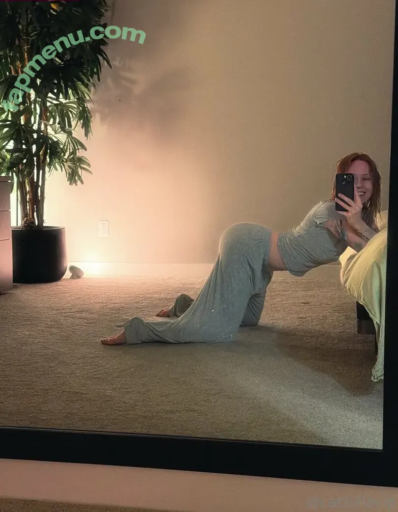 Catziilla nude photo #1019 (catzii / catziiilla / cptamaziing / thecatziilla)