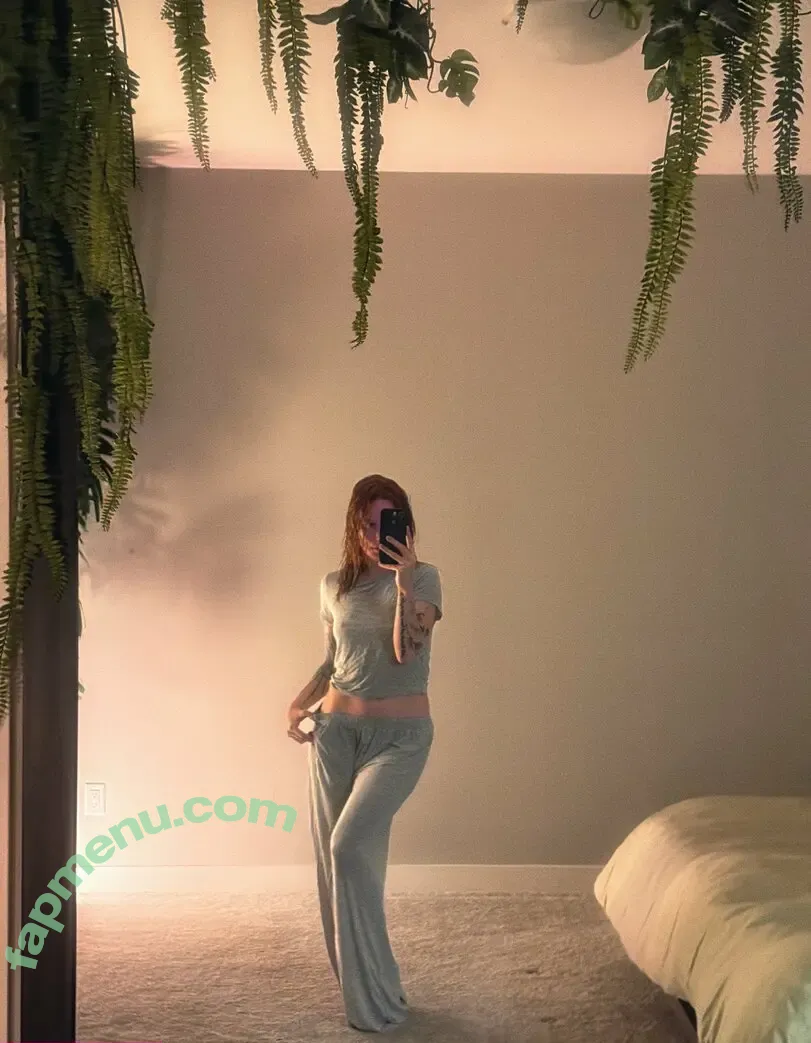 Catziilla nude photo #1020 (catzii / catziiilla / cptamaziing / thecatziilla)