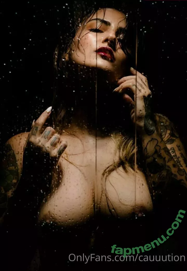 Cauuution nude photo #0167 (Claudiaf / fertonanicaos / littlecaoss)
