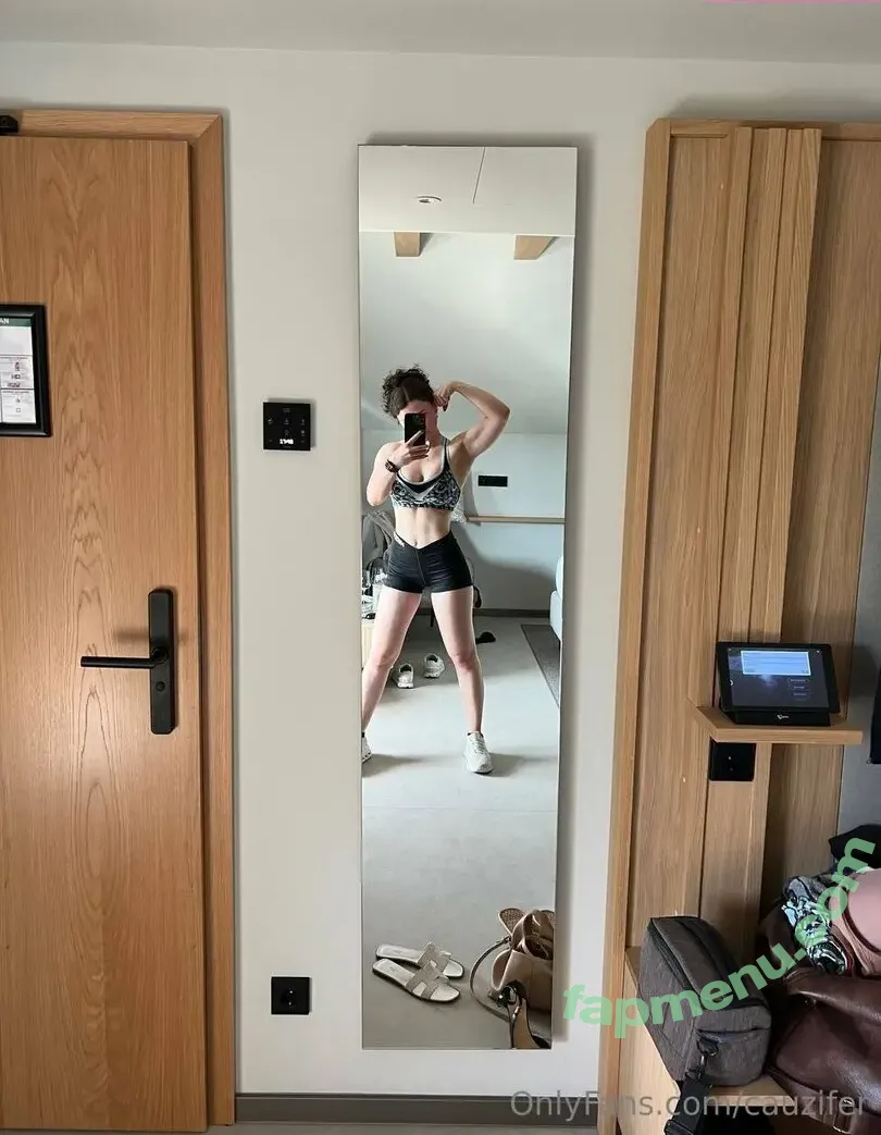 Cauzifer nude photo #0024 (Cauzifer)