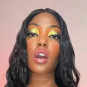 cazeboo / KrisKASMR / Kriscaze nude photo #0013