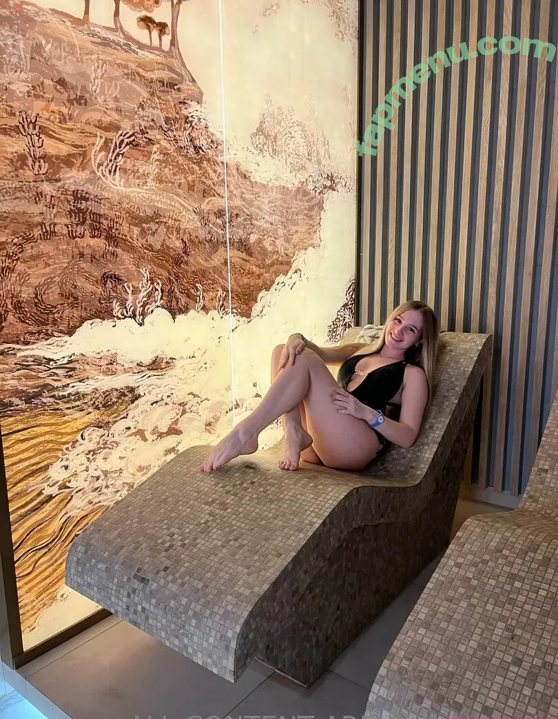 cbhotblondefree nude photo #0006 (cbeastagram)