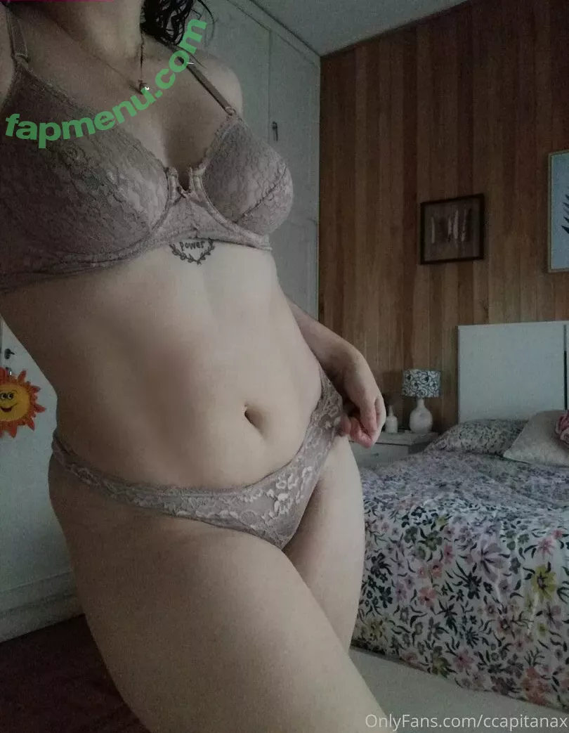 ccapitanax nude photo #0071 (lpapa09)