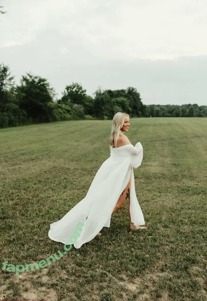 Ccmoana nude photo #0143 (cannagirl2424 / ccannabbiss / ccannabbiss23 / whittlecc)