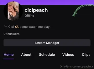 ccpeachypawg / lilpeachypeach nude photo #0030
