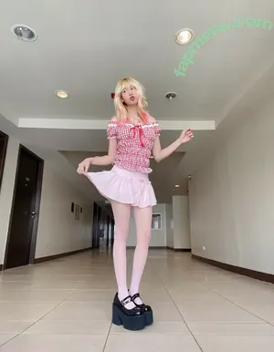 cdclopez / blondebunnybb / itsammylopez nude photo #0190