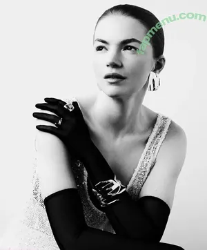 Ceara Coveney / cearacoveney nude photo #0041