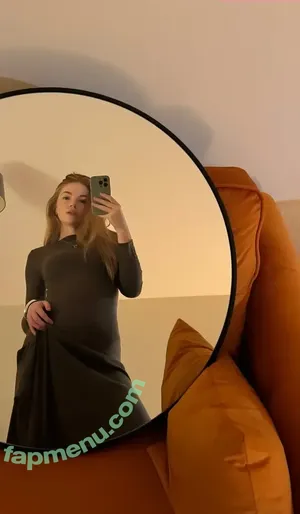 Ceara Coveney / cearacoveney nude photo #0046