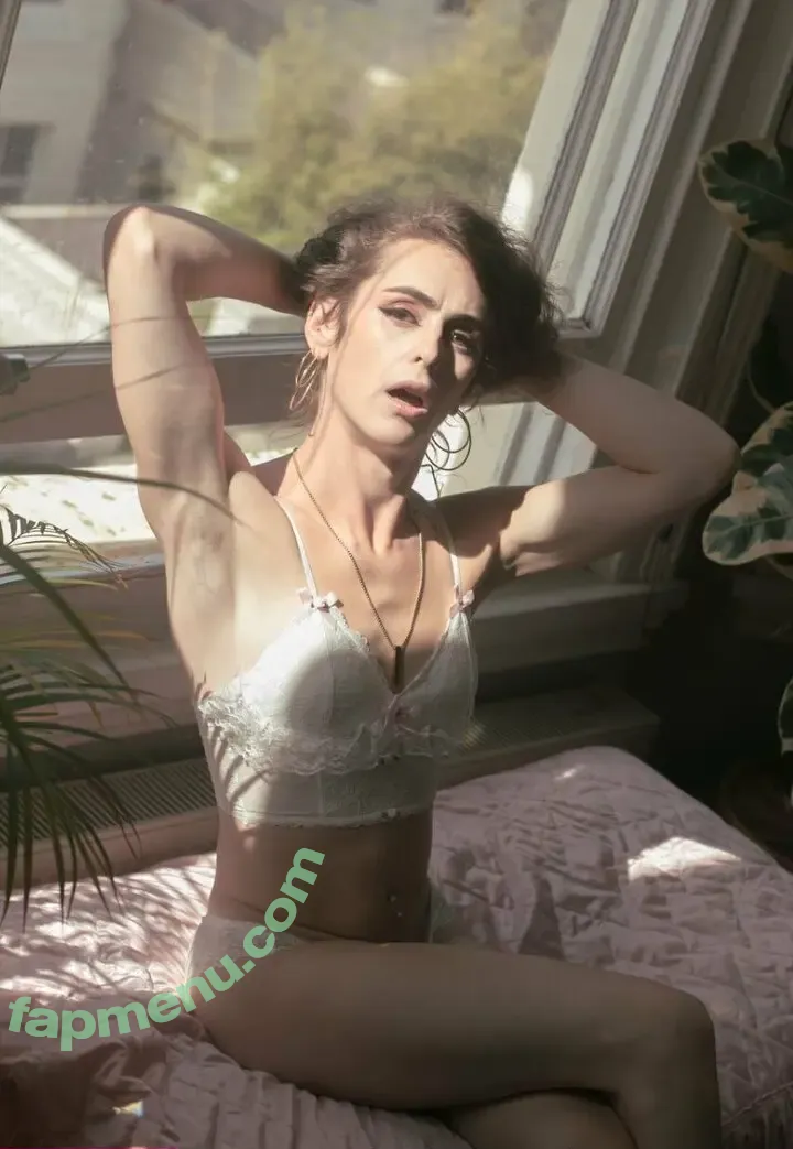 cecexomonroe nude photo #0035 (cecexomonroe)