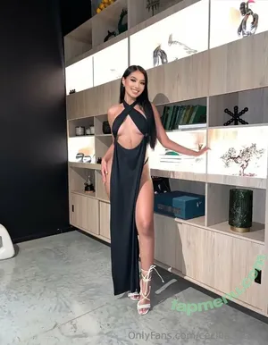 cecilia.suarez / realcecilia.suarez nude photo #0066