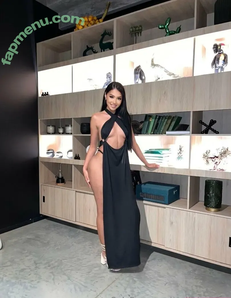 cecilia.suarez nude photo #0056 (realcecilia.suarez)