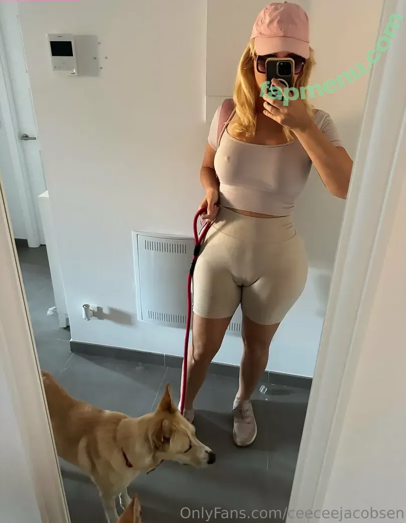 Ceeceejacobsen nude photo #0018 (Ceeceejacobsen)
