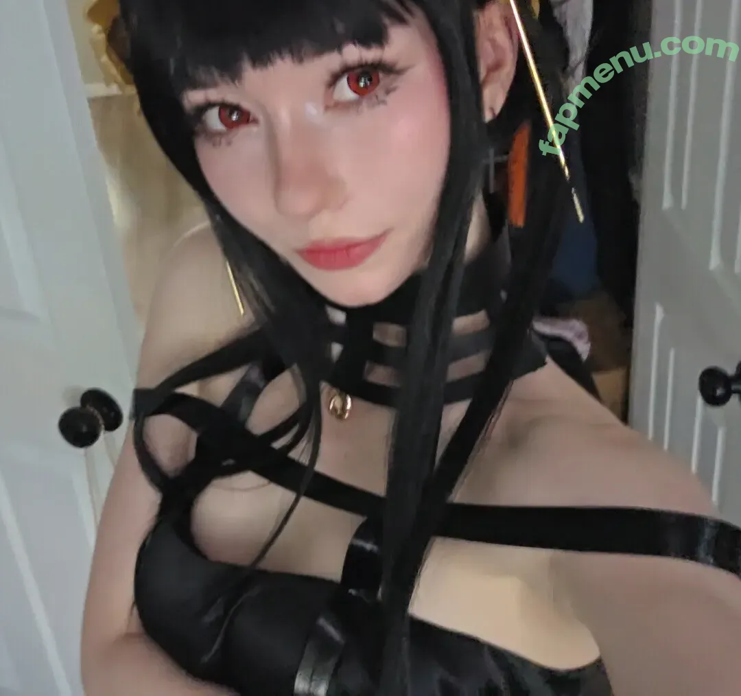 Celebi.cos nude photo #0051 (Celebi / CelebiCosplays)