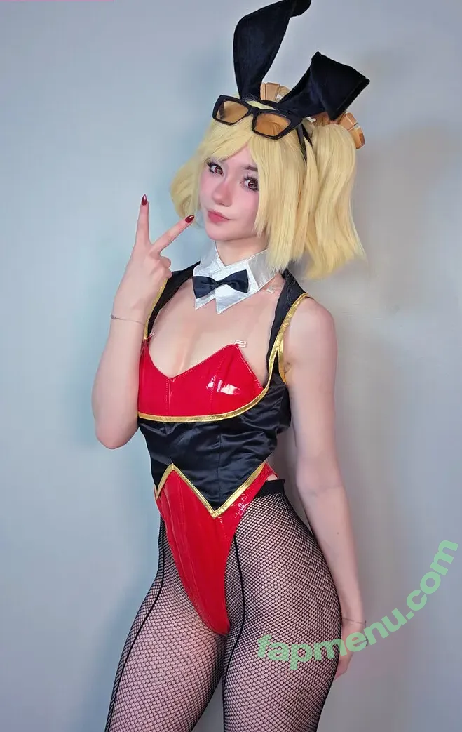 Celebi.cos nude photo #0510 (CelebiCosplays / Celebi_cosplay / celebi_cos)