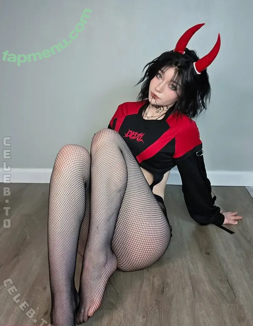 Celebi.cos nude photo #0564 (CelebiCosplays / Celebi_cosplay / celebi_cos)