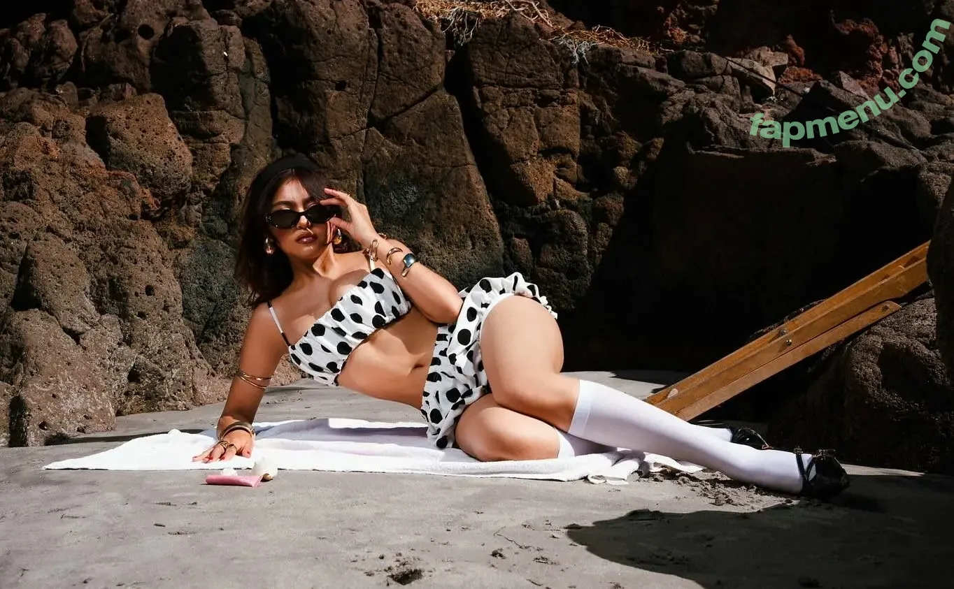 celeste.css nude photo #0195 (celeste.hype)