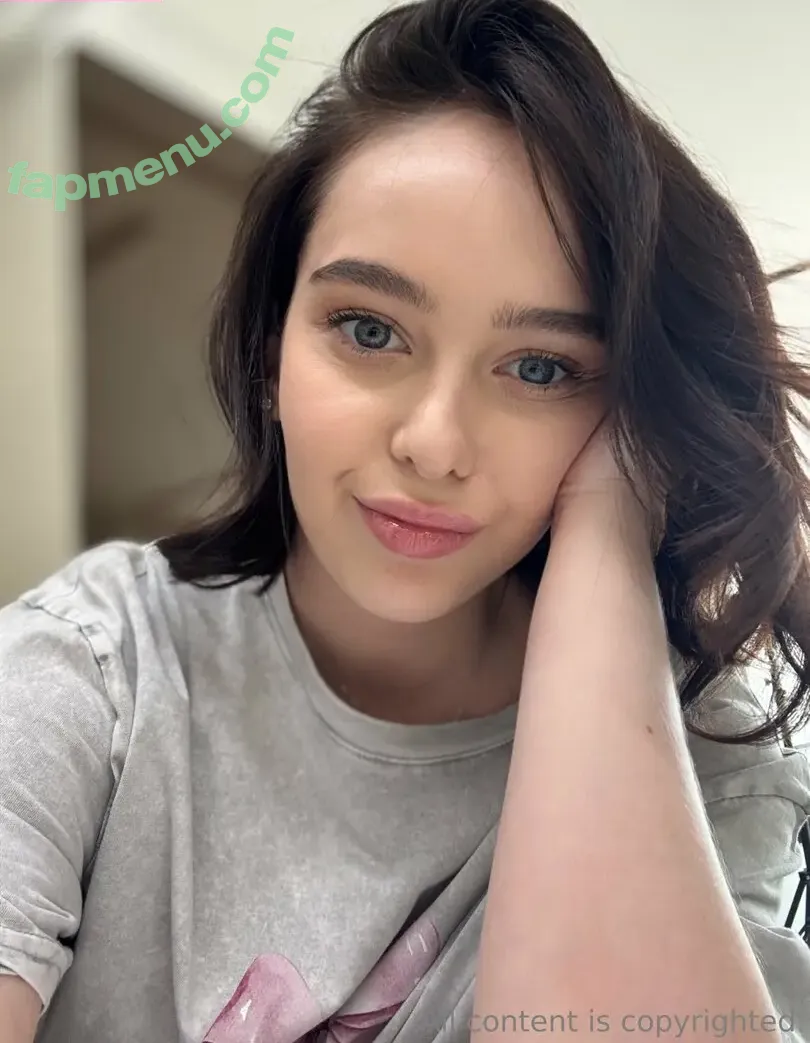 celestiavex nude photo #0025 (celestiavegaoficial)