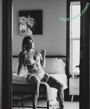 Celia Steele / C_Thiccc_ / c_thicc nude photo #0075