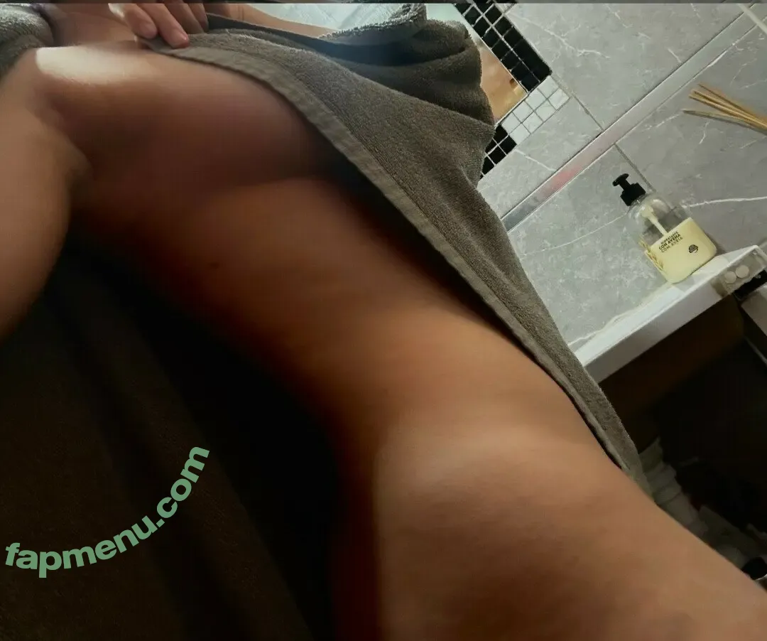 celialindermann nude photo #0106 (celialindermann)