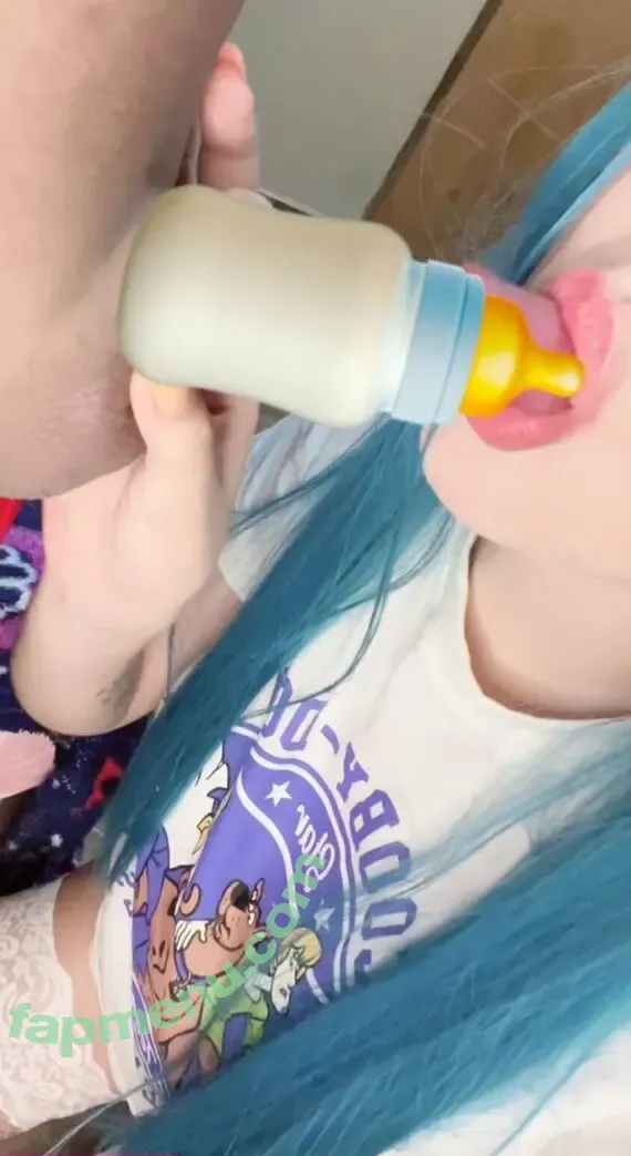 celiii_3 nude photo #0021 (celiii.r)