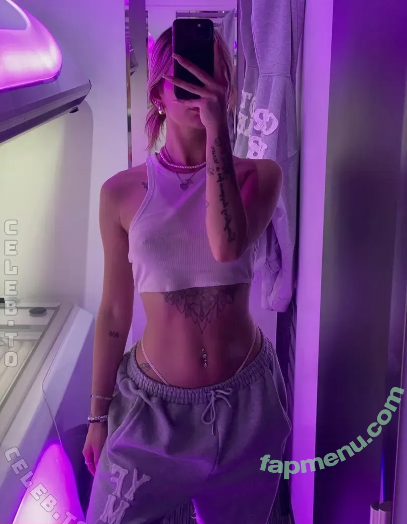 celiinxsaa nude photo #0013 (celiinxsaa)