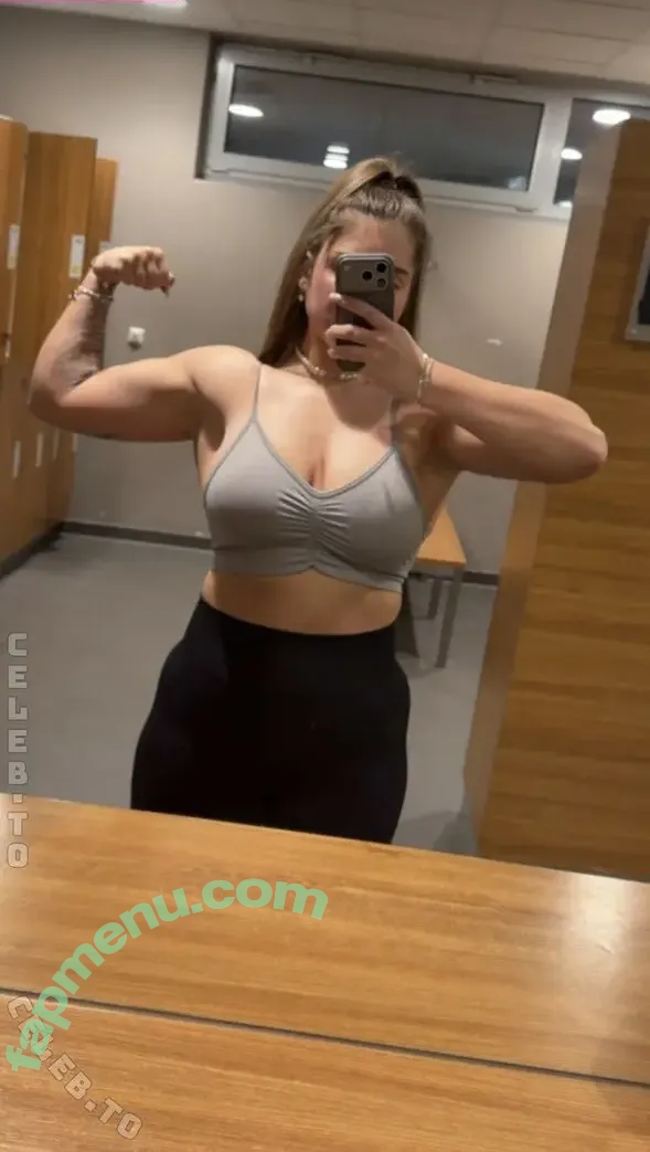 Celina Heinrichs nude photo #0031 (c.celina46)