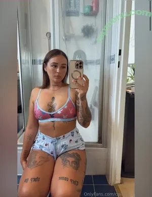  nude photo #0004