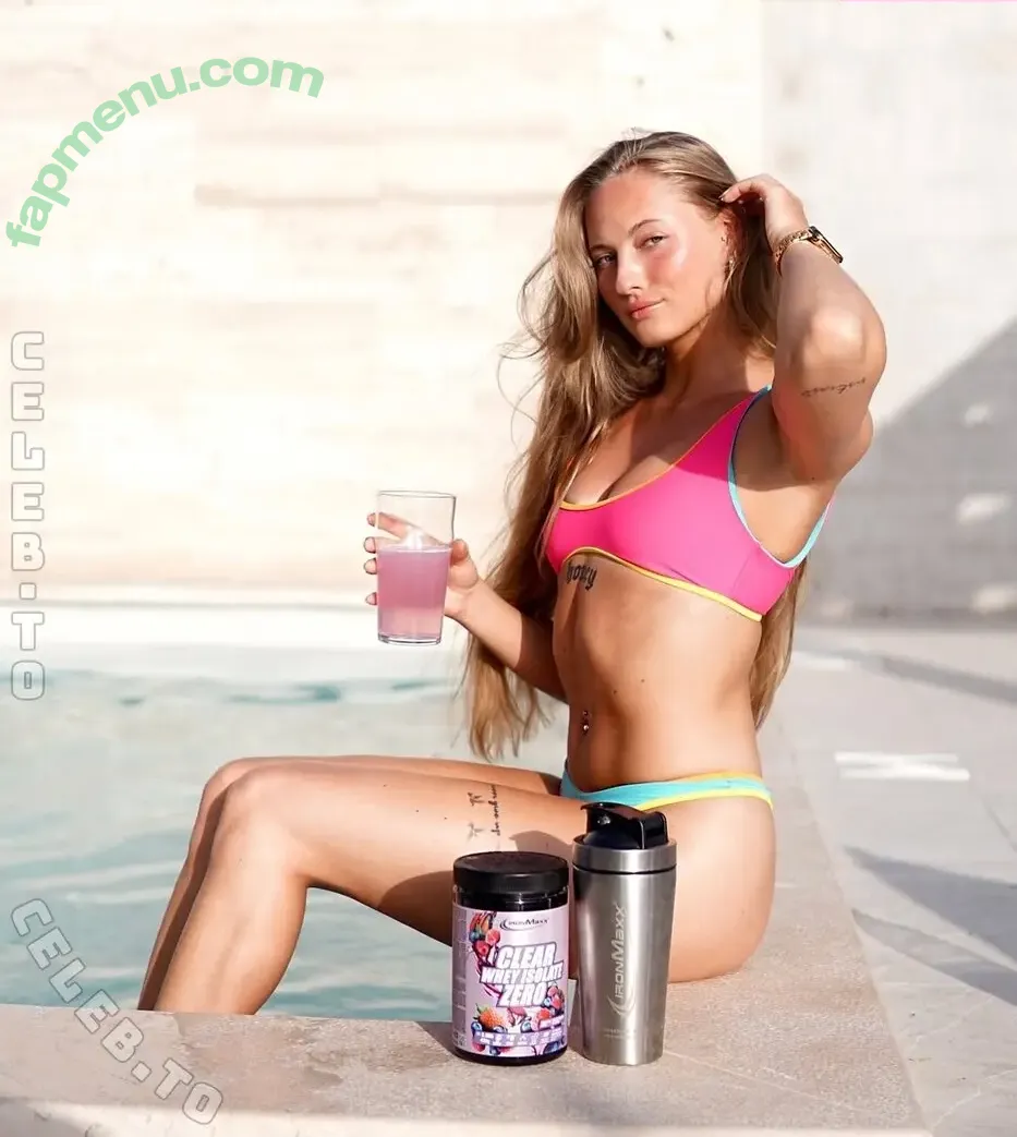 Celina Stein nude photo #0068 (celina.stein.71 / celinastein_)