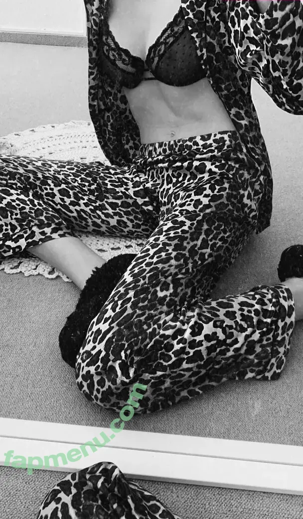 Celine Bethmann nude photo #0008 (celinebethmann)