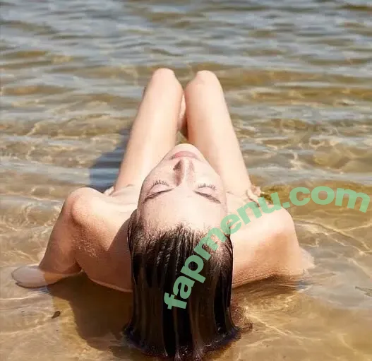 Celine Bethmann nude photo #0013 (celinebethmann)