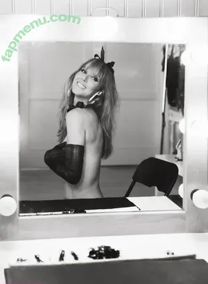 Céline Dion / celinedion nude photo #0027