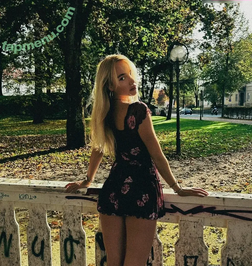 celinealbar nude photo #0005 (celinealbar)