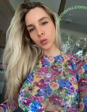 celinebbyx / celinebtx nude photo #0022