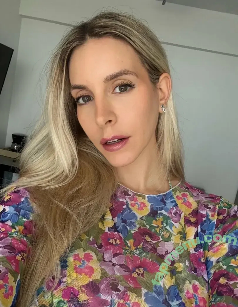 celinebbyx nude photo #0031 (celinebtx)