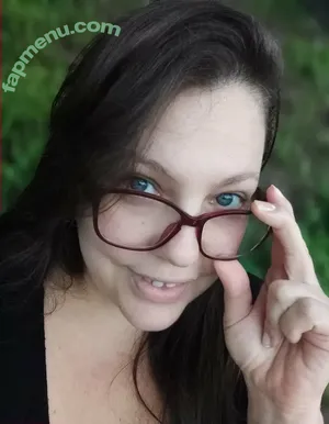 celinemorgann / UmmYeaImACozyGurl nude photo #0024