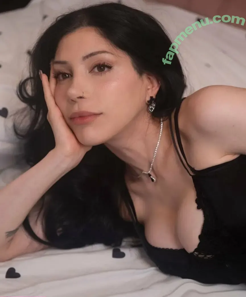 celliett nude photo #0012 (celliett)
