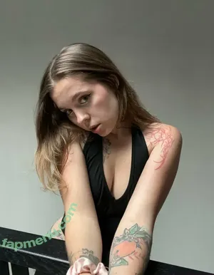 celtysinsmore / celeste__taylor nude photo #0077